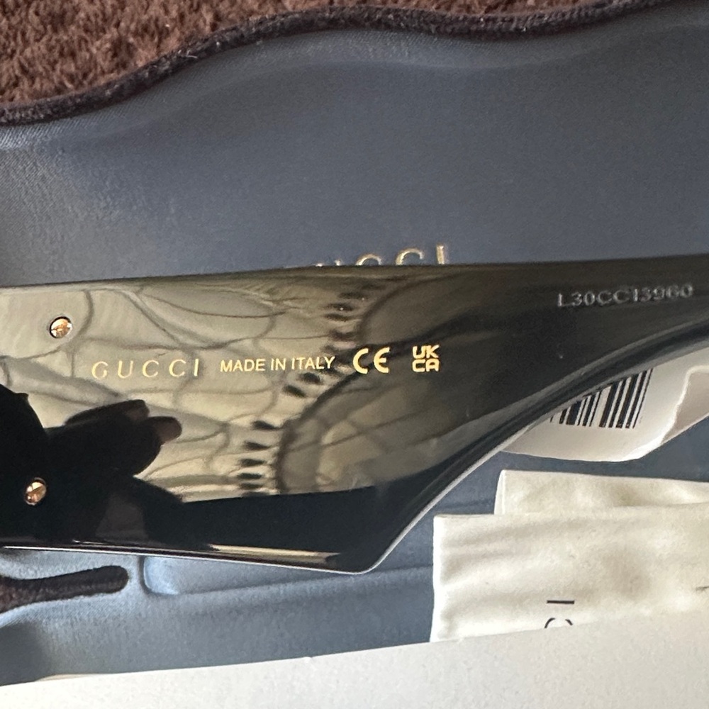 Black Designer Sunglasses - Picture 5 of 6